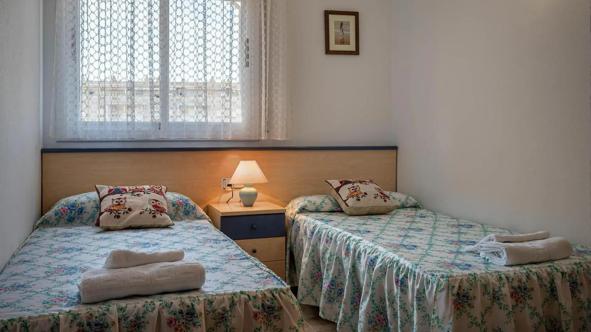 Апартаменты At006 Piscina Con Cesped, Airco, Pocos Min De La Playa Торредембарра