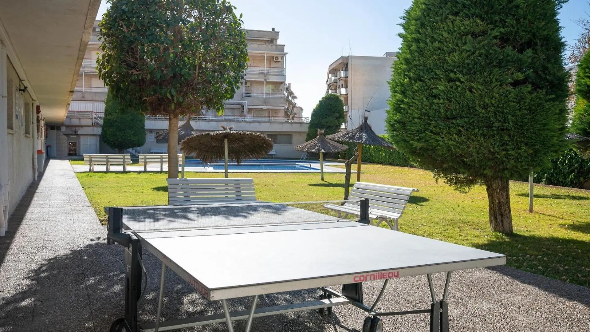 Апартаменты At006 Piscina Con Cesped, Airco, Pocos Min De La Playa Торредембарра Испания